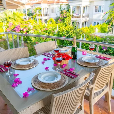 מלון דירות Sunset Club Aqualettings Poseidon 7 *